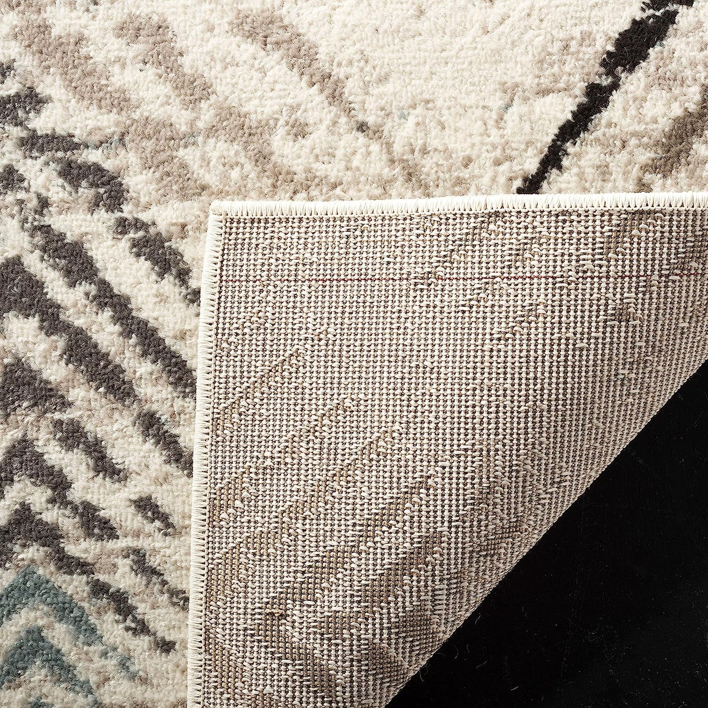 Amsterdam Collection Area Rug - 6'7" X 9'2", Cream & Beige, Modern Design, Non-Shedding & Easy Care, Ideal for High Traffic Areas in Living Room, Bedroom (AMS110A)