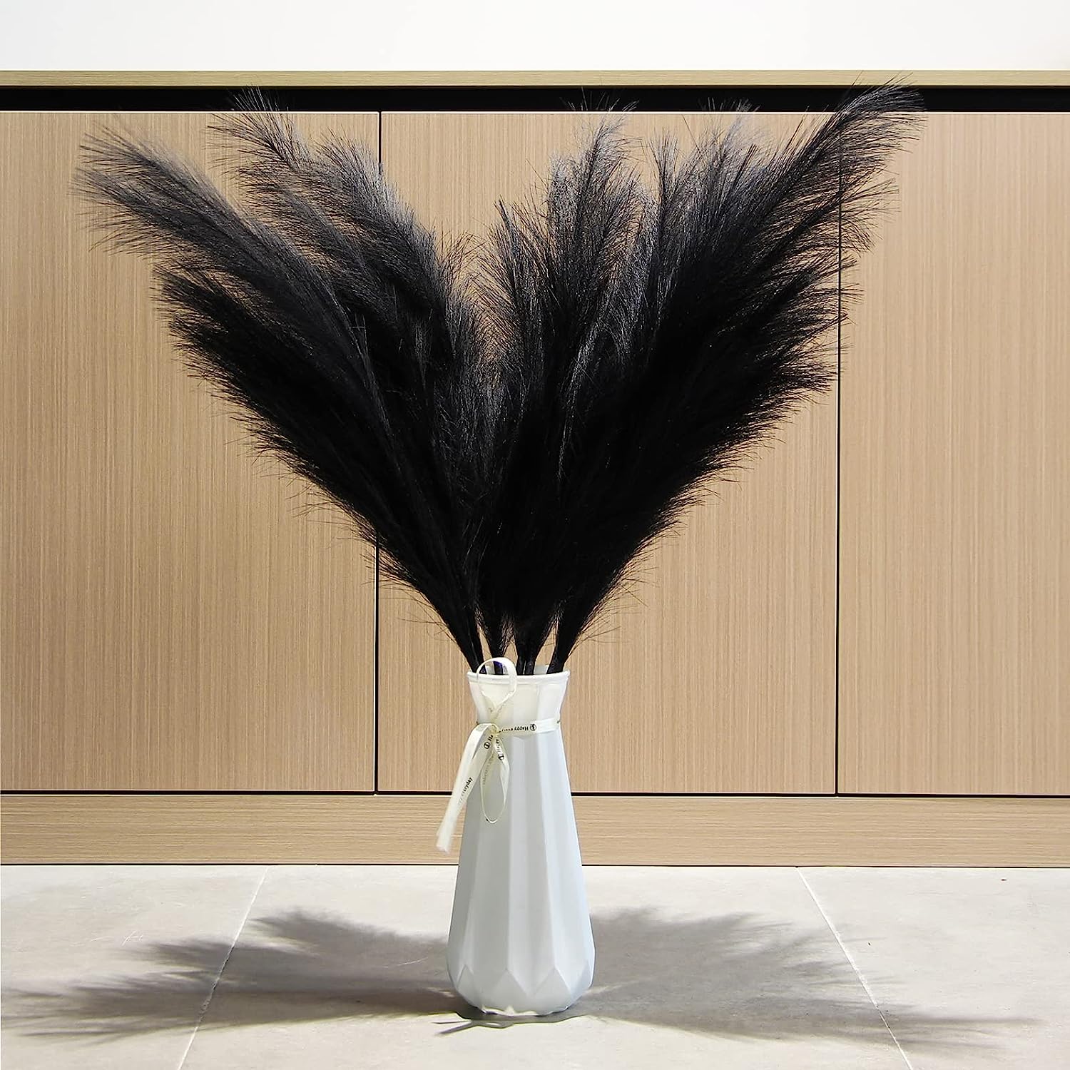7-Pcs 38"/3.1FT Faux Pampas Grass Large Tall Fluffy Artificial Fake Flower Boho Decor Bulrush Reed Grass for Vase Filler Farmhouse Home Wedding Decor (Black)