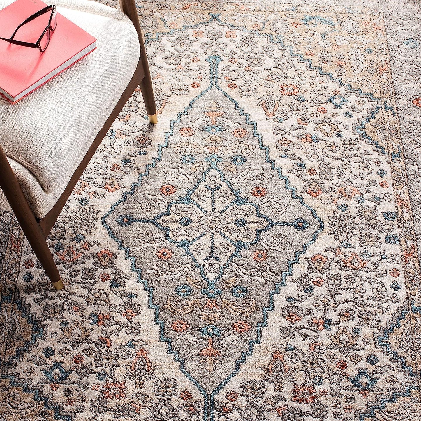 Oregon Collection Area Rug - 5'1" X 7'6", Grey & Ivory, Oriental Distressed Design, Non-Shedding & Easy Care, Ideal for High Traffic Areas in Living Room, Bedroom (ORE876F)